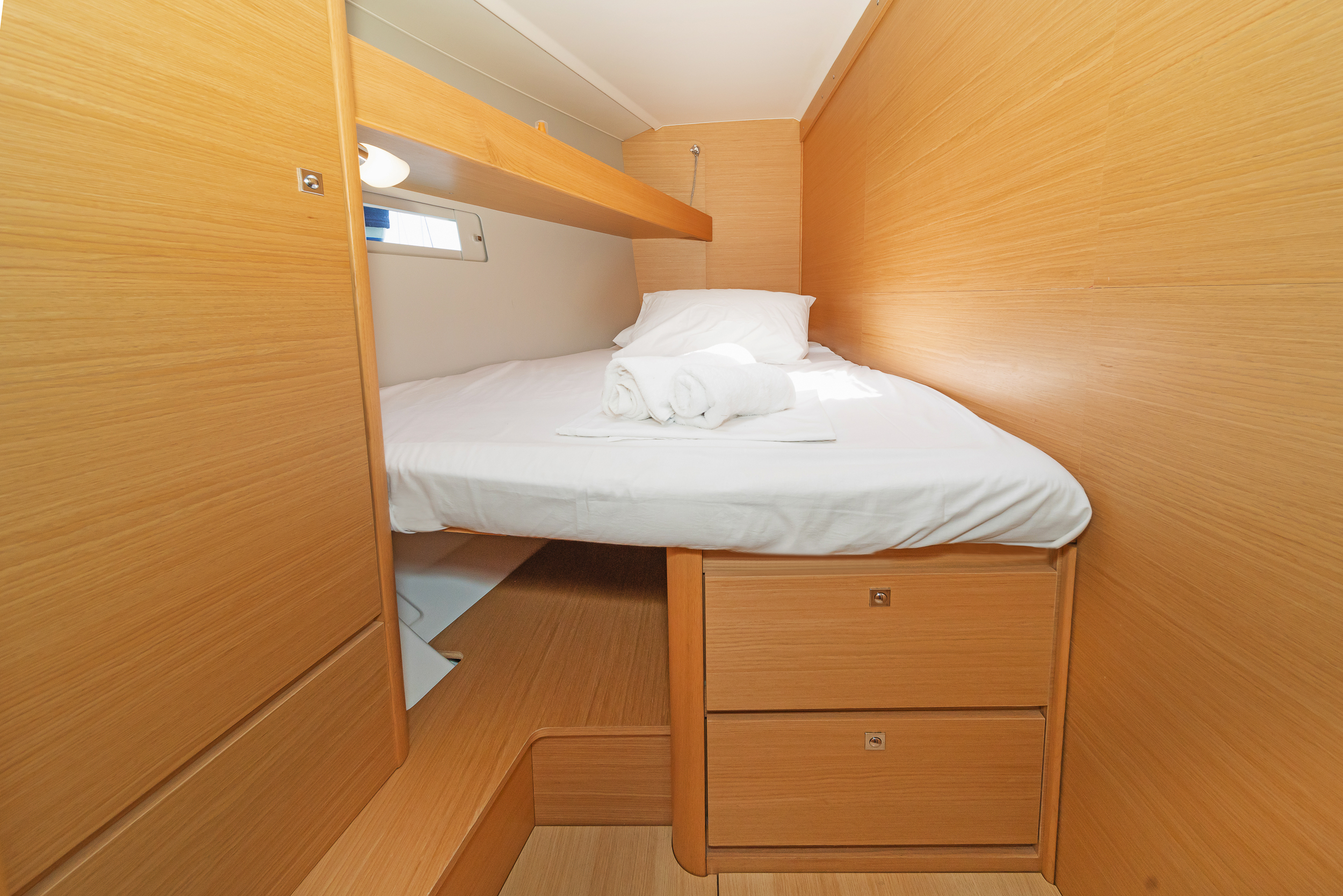 Photo #3 - Dufour 460 GL (Vanilla) in Athen - 35490