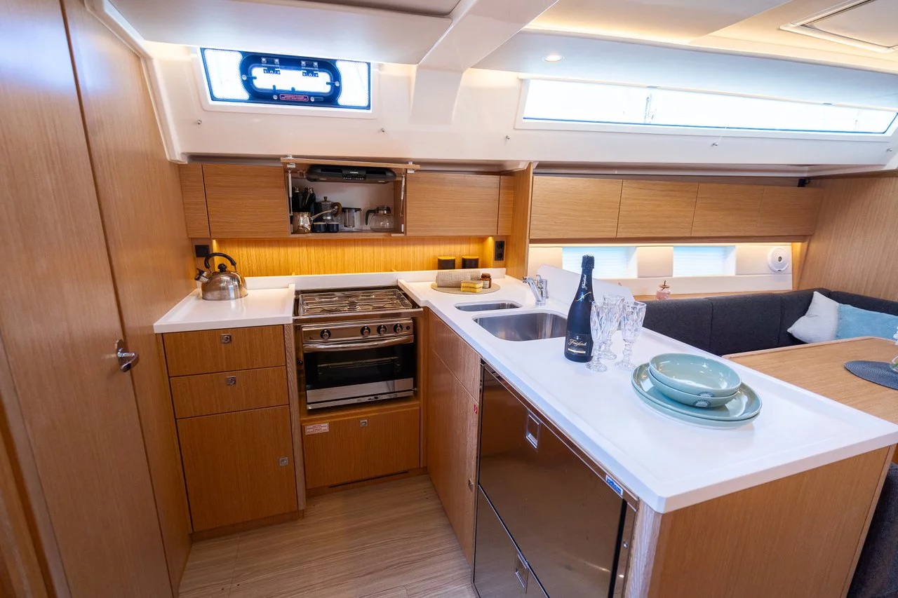 Bavaria C45 Style (Aria)  - 21