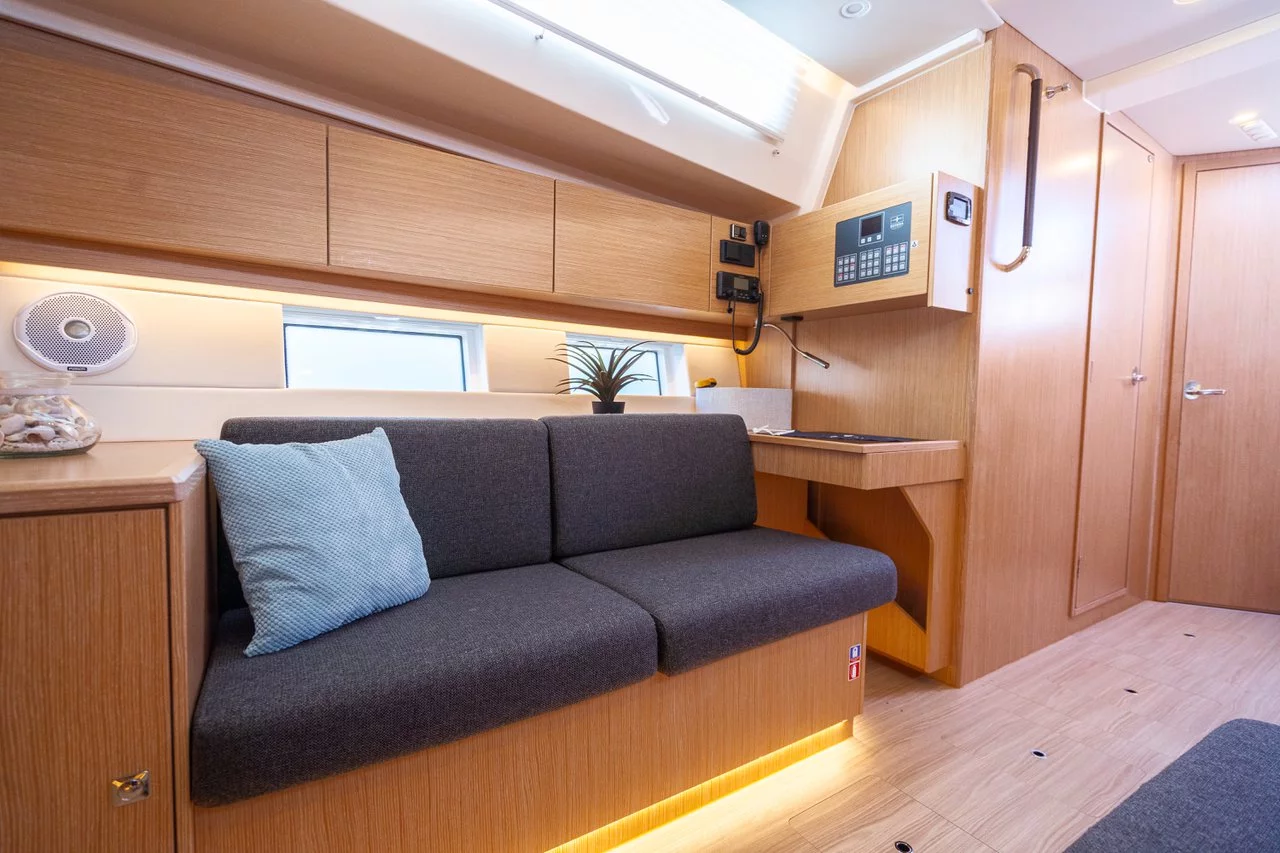 Bavaria C45 Style (Aria)  - 24