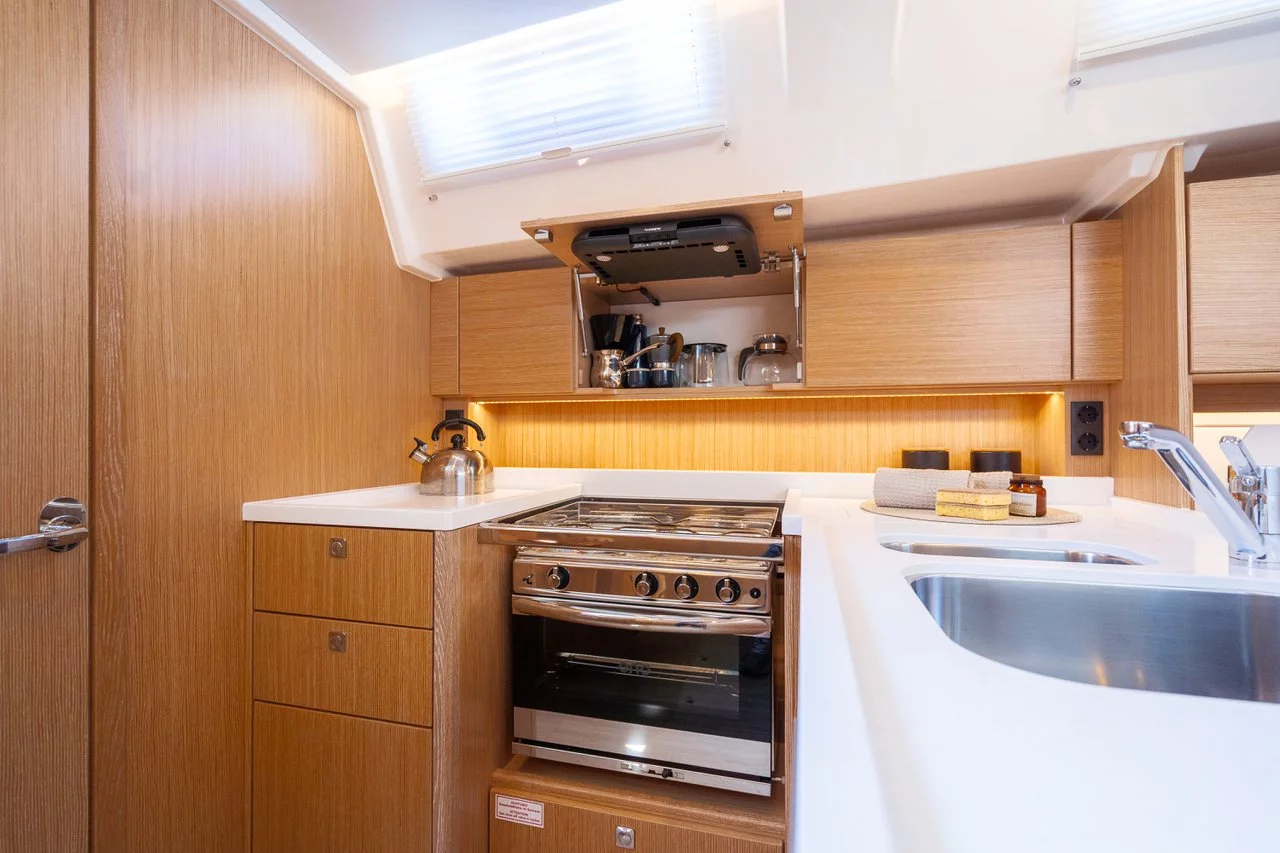 Bavaria C45 Style (Aria)  - 25