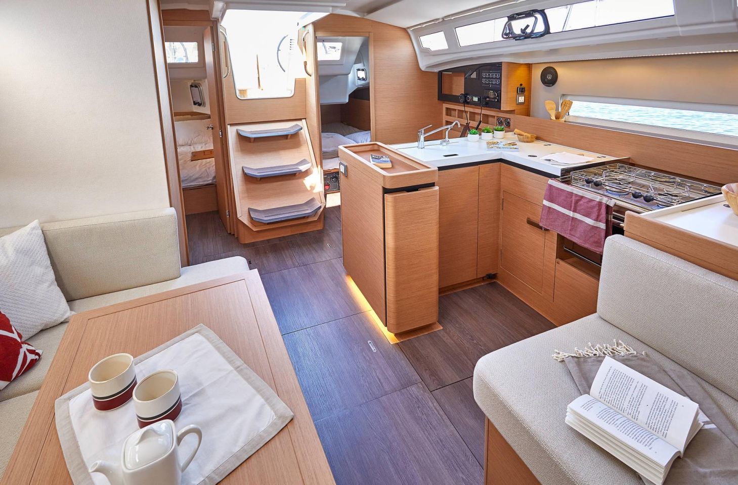Photo #6 - Sun Odyssey 410 - 3 cab. (SIPSI) en Parham Town - 35516
