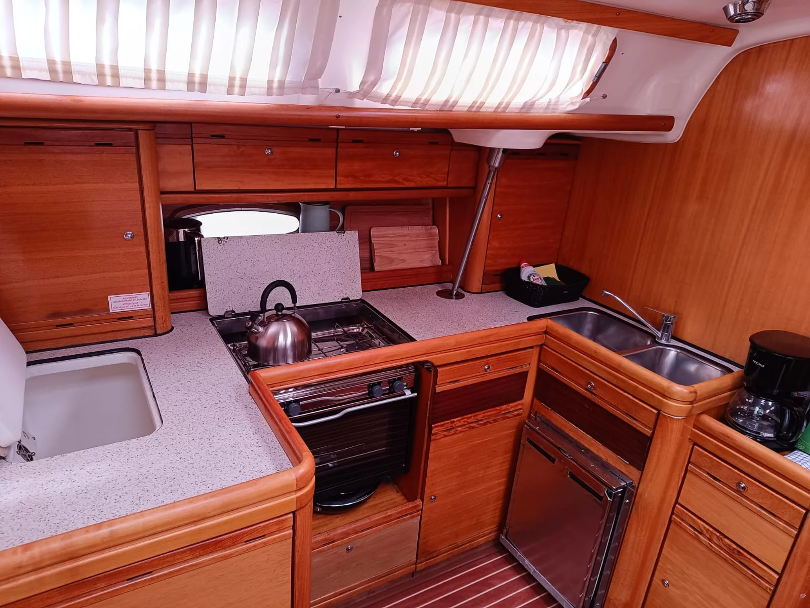 Bavaria 46 Cruiser (Lucia)  - 8