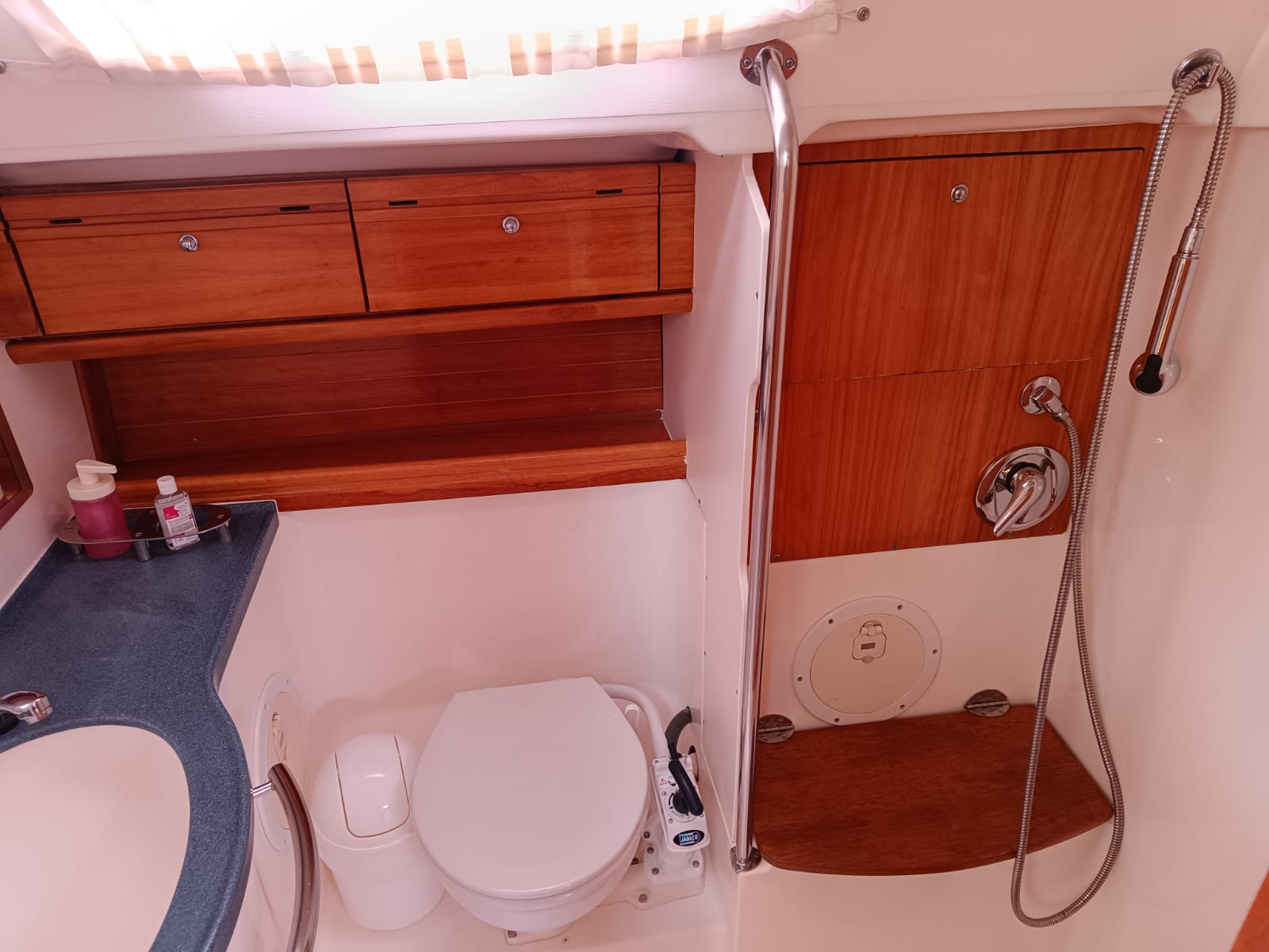 Photo #16 - Bavaria 46 Cruiser (Lucia) en Skradin - 35534