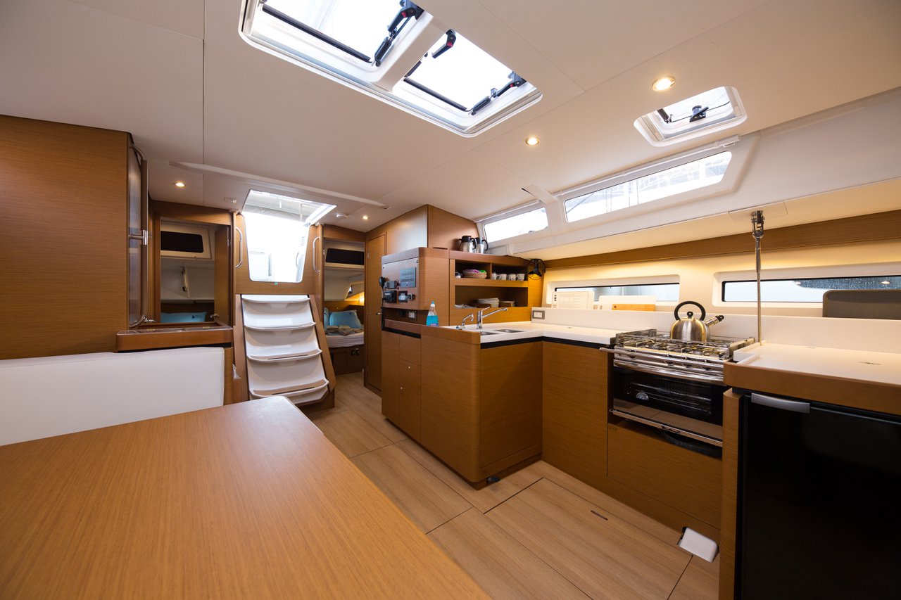 Photo #5 - Sun Odyssey 490 - 4 + 1 cab. (Senorita) in Gocek - 35542