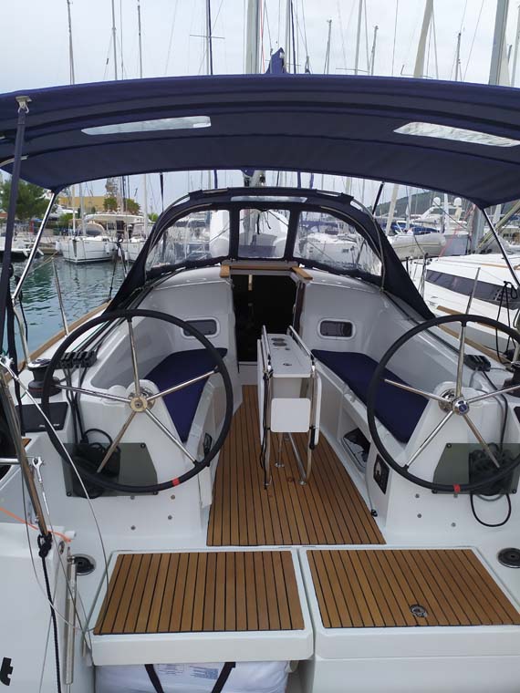 Photo #4 - Sun Odyssey 349 (Sweet Elli) in Trogir - 35556