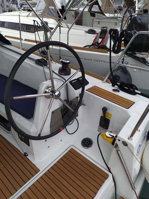 Photo #6 - Sun Odyssey 349 (Sweet Elli) in Trogir - 35556