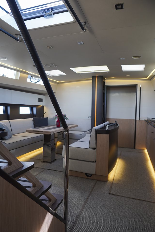 Photo #13 - Oceanis Yacht 62 - 3 + 1 (Onyx) en Sibenik - 35573