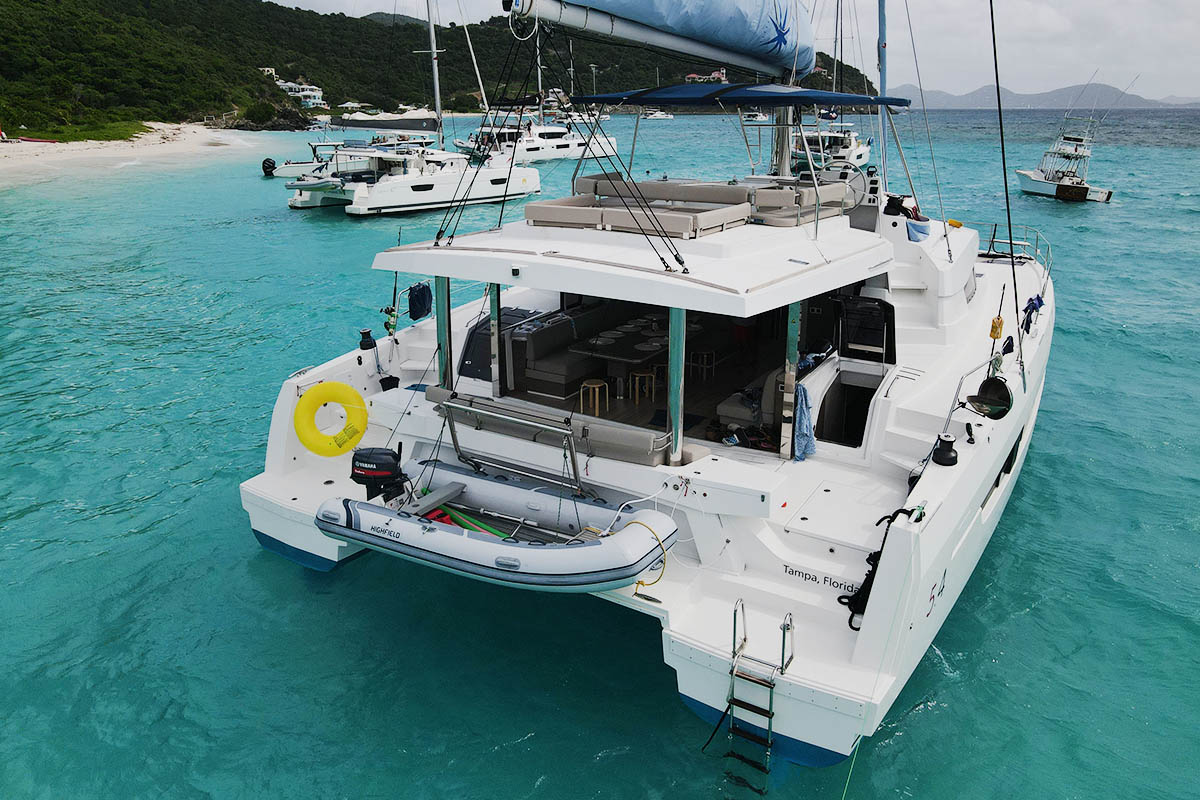 Photo #40 - Bali 5.4 - 6 + 2 cab. (Ne Plus Ultra) in Nanny Cay - 35576