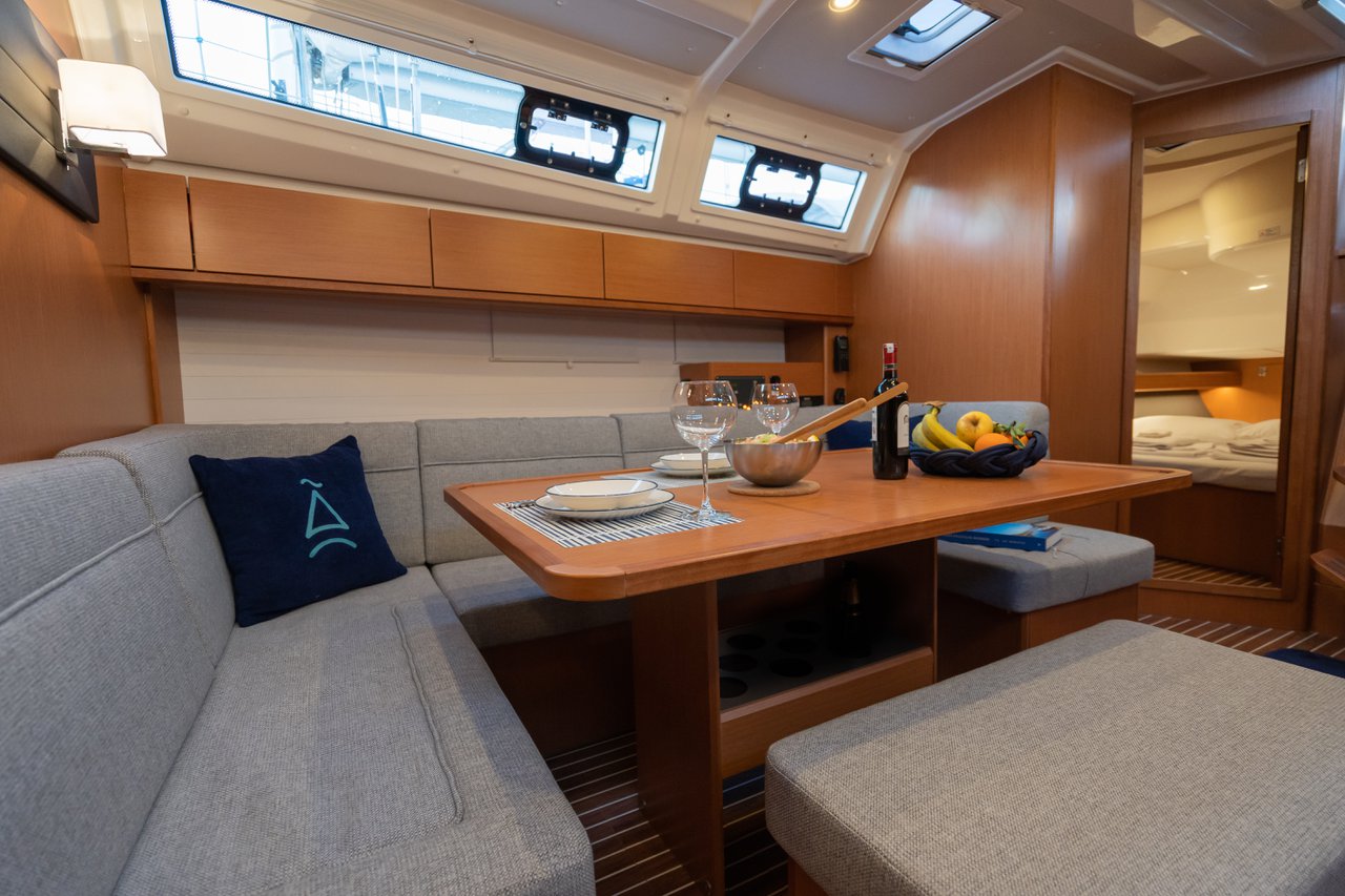 Photo #13 - Bavaria Cruiser 46 - 4 cab. (Classy) in Marmaris - 35584