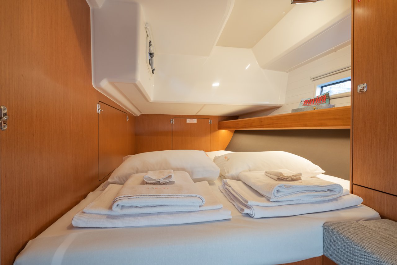 Photo #21 - Bavaria Cruiser 46 - 4 cab. (Classy) in Marmaris - 35584