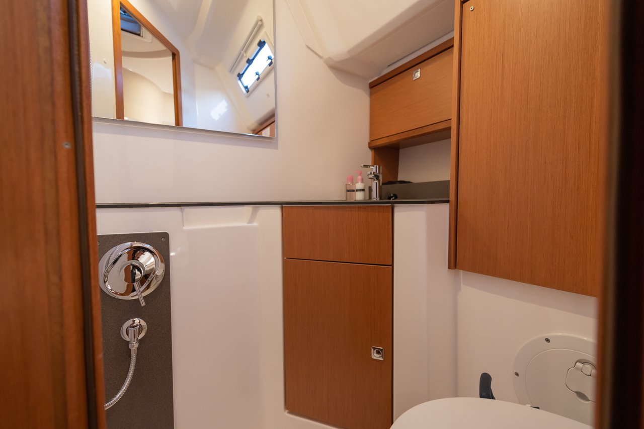 Photo #26 - Bavaria Cruiser 46 - 4 cab. (Classy) in Marmaris - 35584