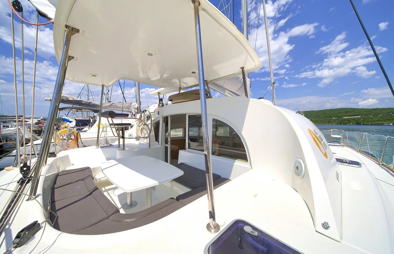 Lagoon 380 S2 - 4 + 2 cab. (Atenea)  - 6