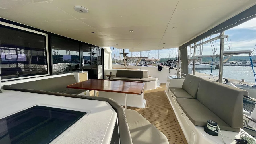 Dufour 48 Catamaran - 5 + 1 cab. (Dream)  - 5