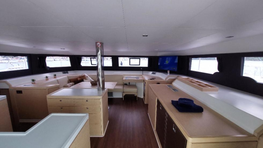 Photo #17 - Dufour 48 Catamaran - 5 + 1 cab. (Dream) in Pirovac - 35598