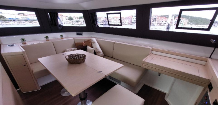 Photo #19 - Dufour 48 Catamaran - 5 + 1 cab. (Dream) in Pirovac - 35598