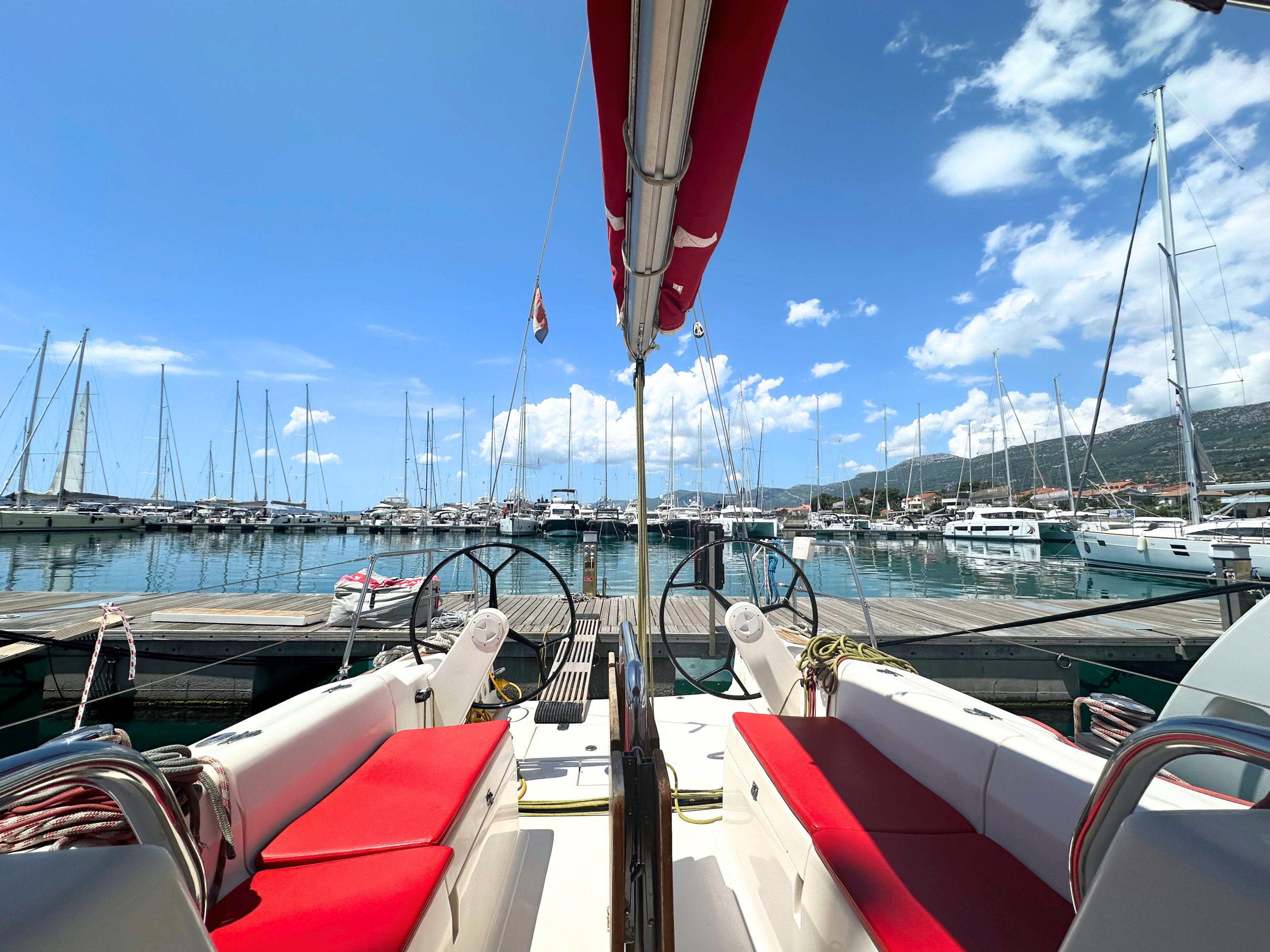 Photo #8 - Salona 35 (Charly) in Kastela - 35606