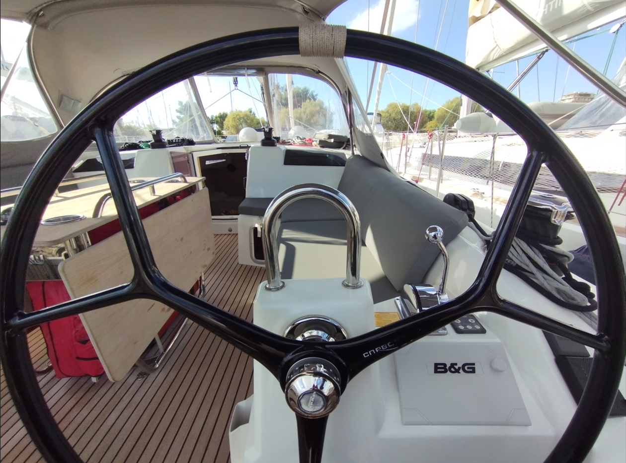 Photo #21 - Oceanis 40.1 (La Mer) en Atenas - 35658