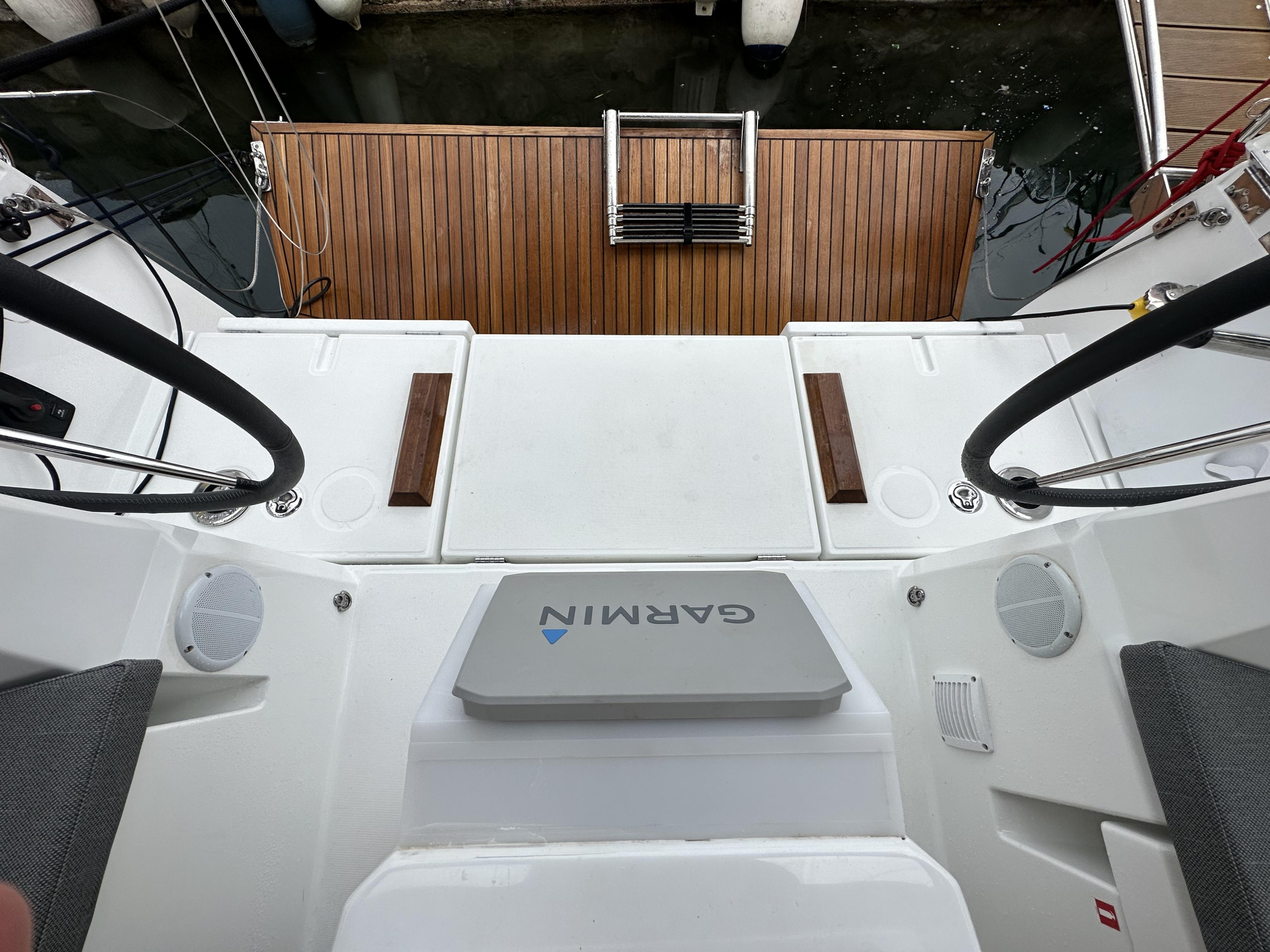 Photo #15 - Oceanis 34.1 (Aria) in Atene - 35684