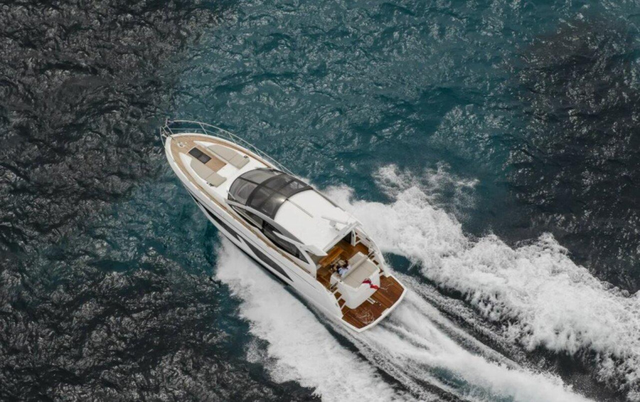 Photo #4 - Sunseeker Predator 50 (X) in Podstrana - 35750