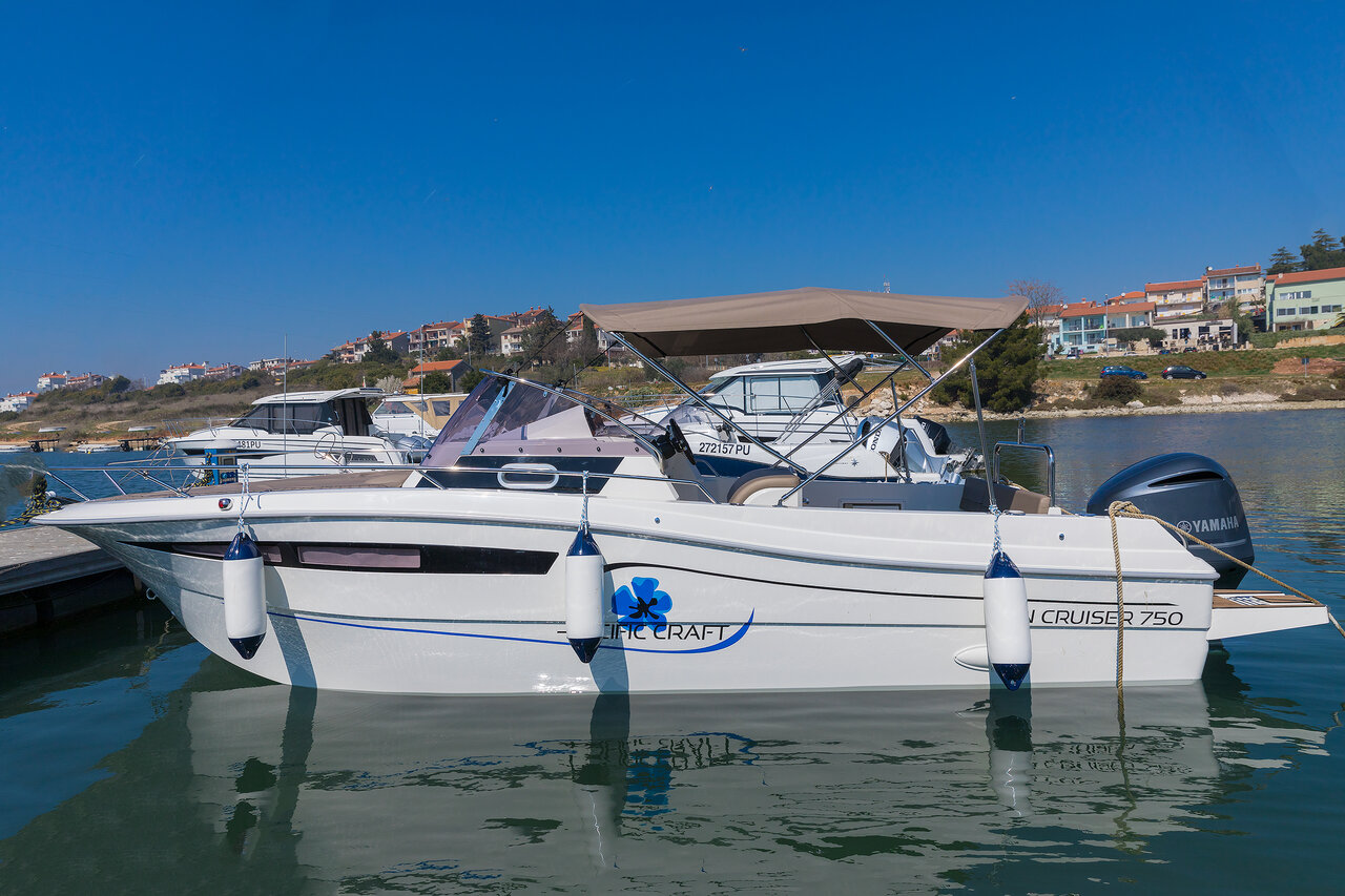 Photo #7 - Pacific Craft 750 Sun Cruiser (No Name) in Pula - 35759