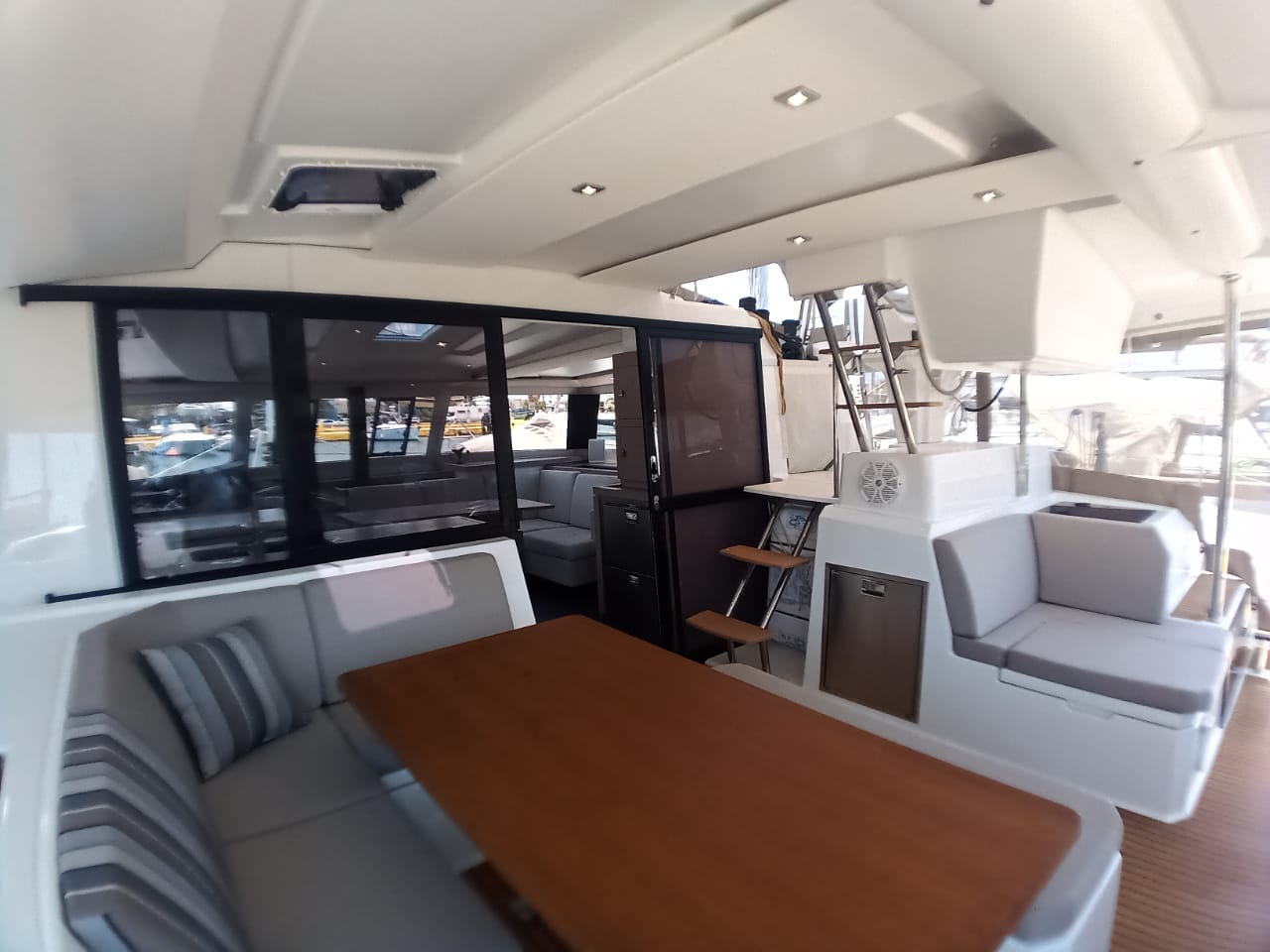 Photo #9 - Fountaine Pajot Astrea 42 - 4 + 2 cab. (Nostos) in Lefkada - 35805