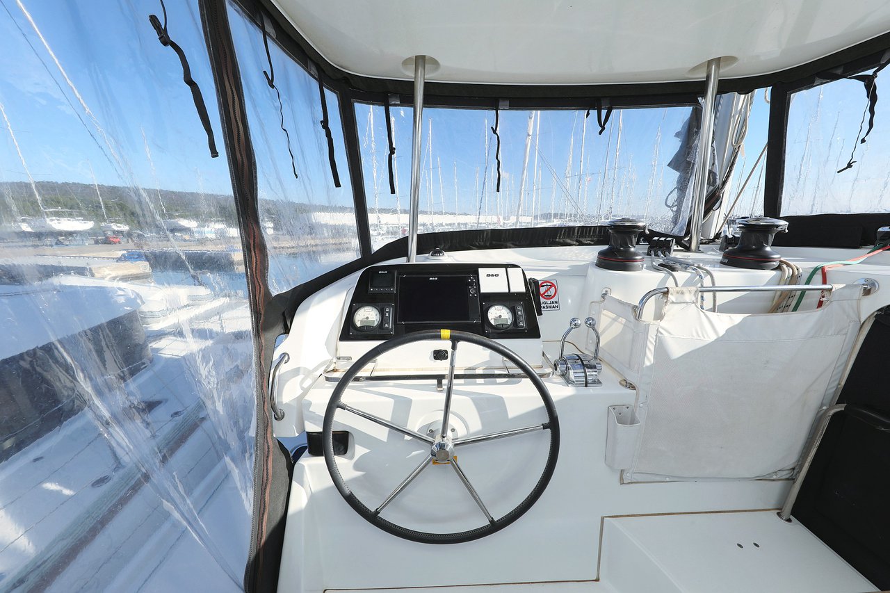 Photo #15 - Lagoon 42 - 4 + 2 cab. (Fat Cat) in Sukosan - 35841