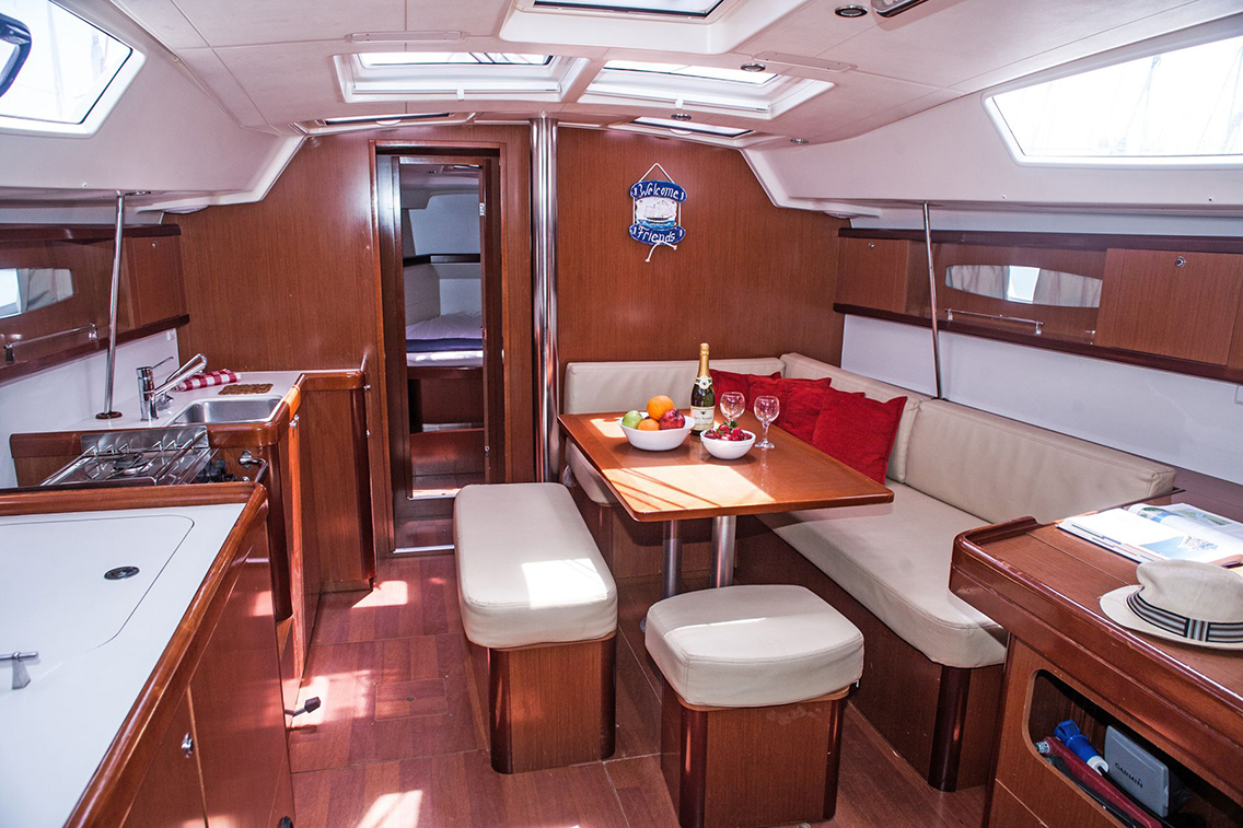 Photo #4 - Oceanis 46 - 4 cab. (Stavros Tou Notou) in Athen - 35886