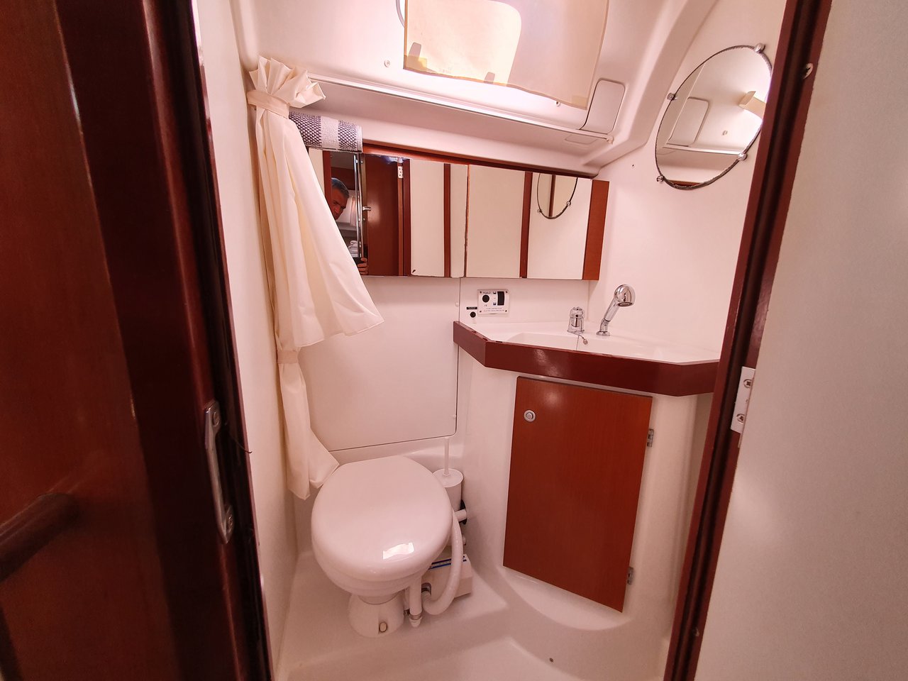 Photo #14 - Oceanis 50 Family - 5 + 1 cab. (Ornella) en Atenas - 36001