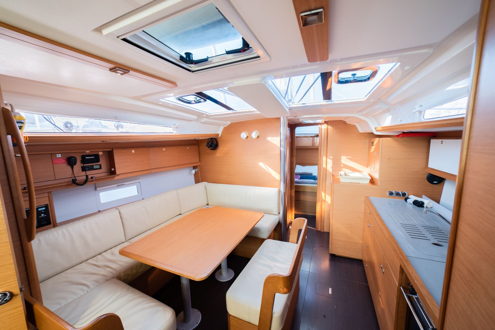 Photo #7 - Dufour 430 GL (M T POCKETS) in Atene - 36010