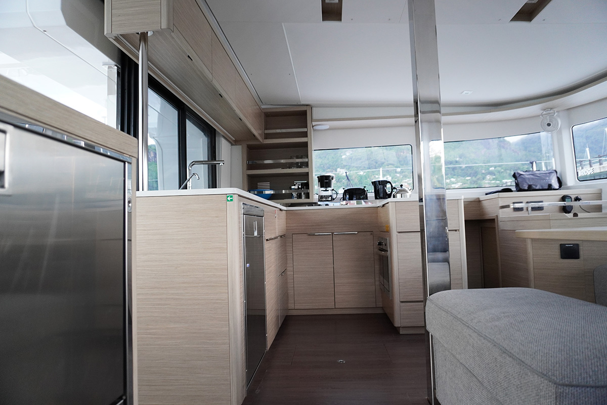Photo #14 - Lagoon 46 - 4 + 2 cab. (Trinity) in Mahe - 36012