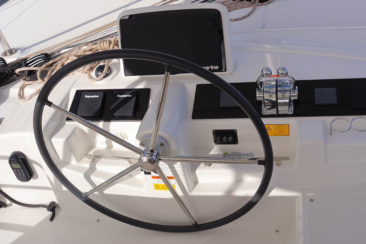 Photo #9 - Lagoon 46 - 4 + 2 cab. (Happy Fluke) in Nanny Cay - 36033