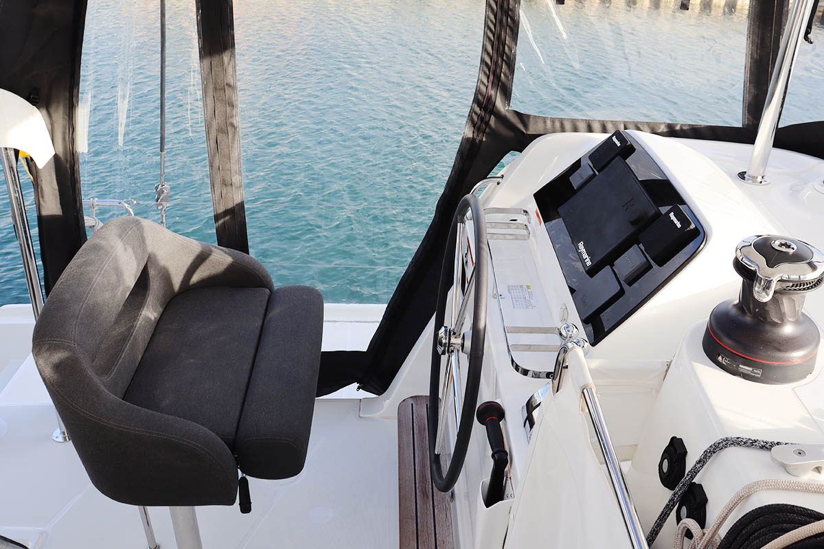 Photo #6 - Lagoon 42 - 4 + 2 cab. (Odyssey) in Nanny Cay - 36035