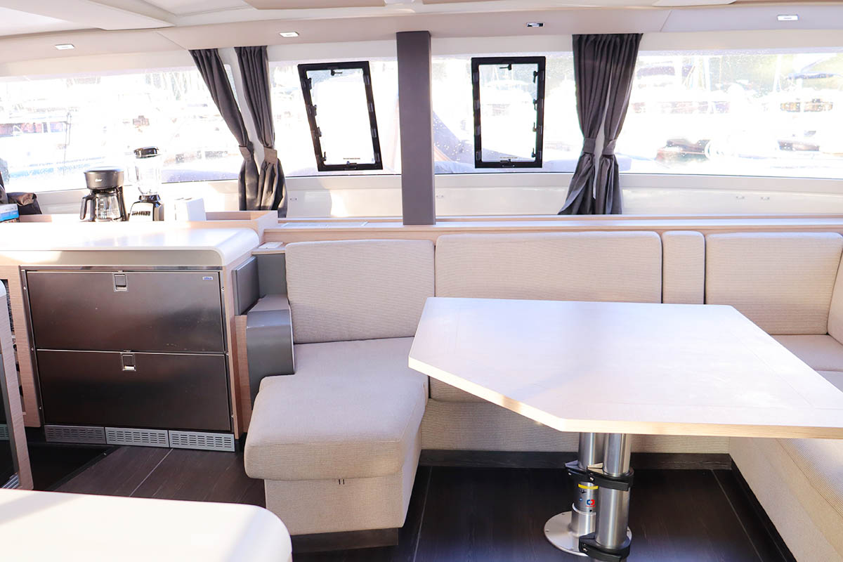 Photo #10 - Lagoon 42 - 4 + 2 cab. (Odyssey) in Nanny Cay - 36035