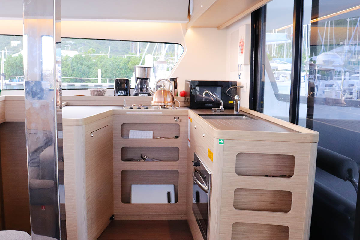 Photo #13 - Lagoon 42 - 4 + 2 cab. (Odyssey) in Nanny Cay - 36035