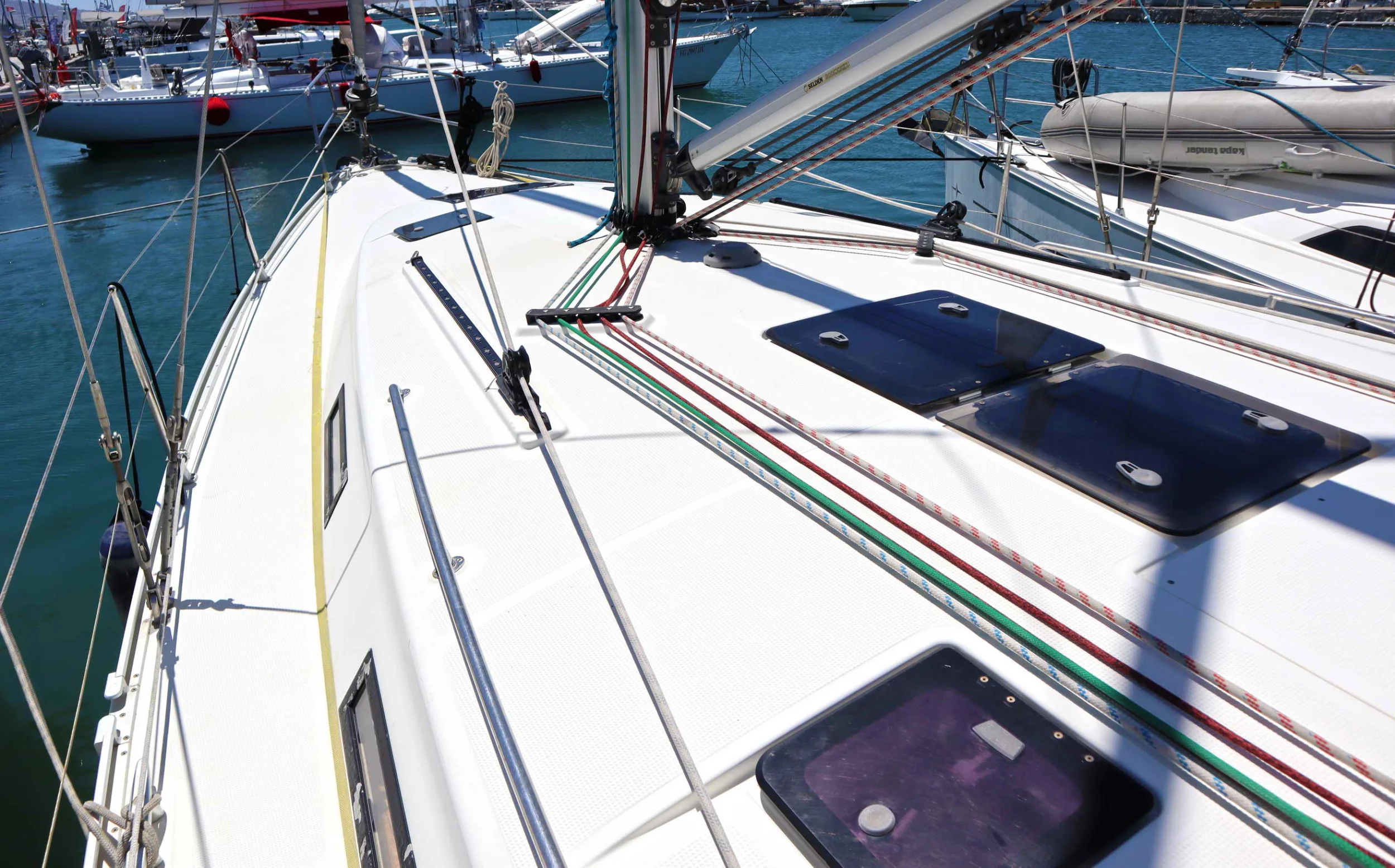 Bavaria Cruiser 40 (ECONOMY)  - 6