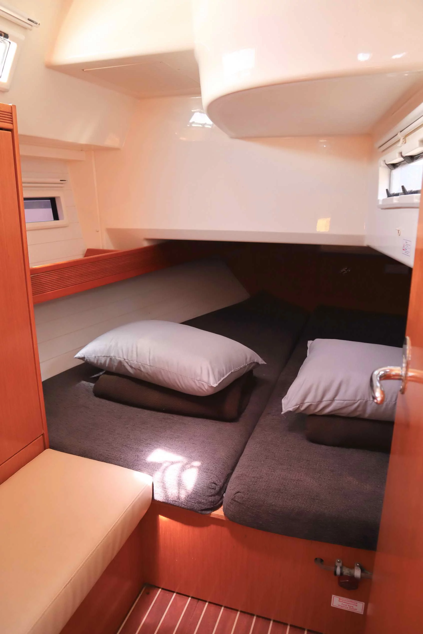 Bavaria Cruiser 40 (ECONOMY)  - 16