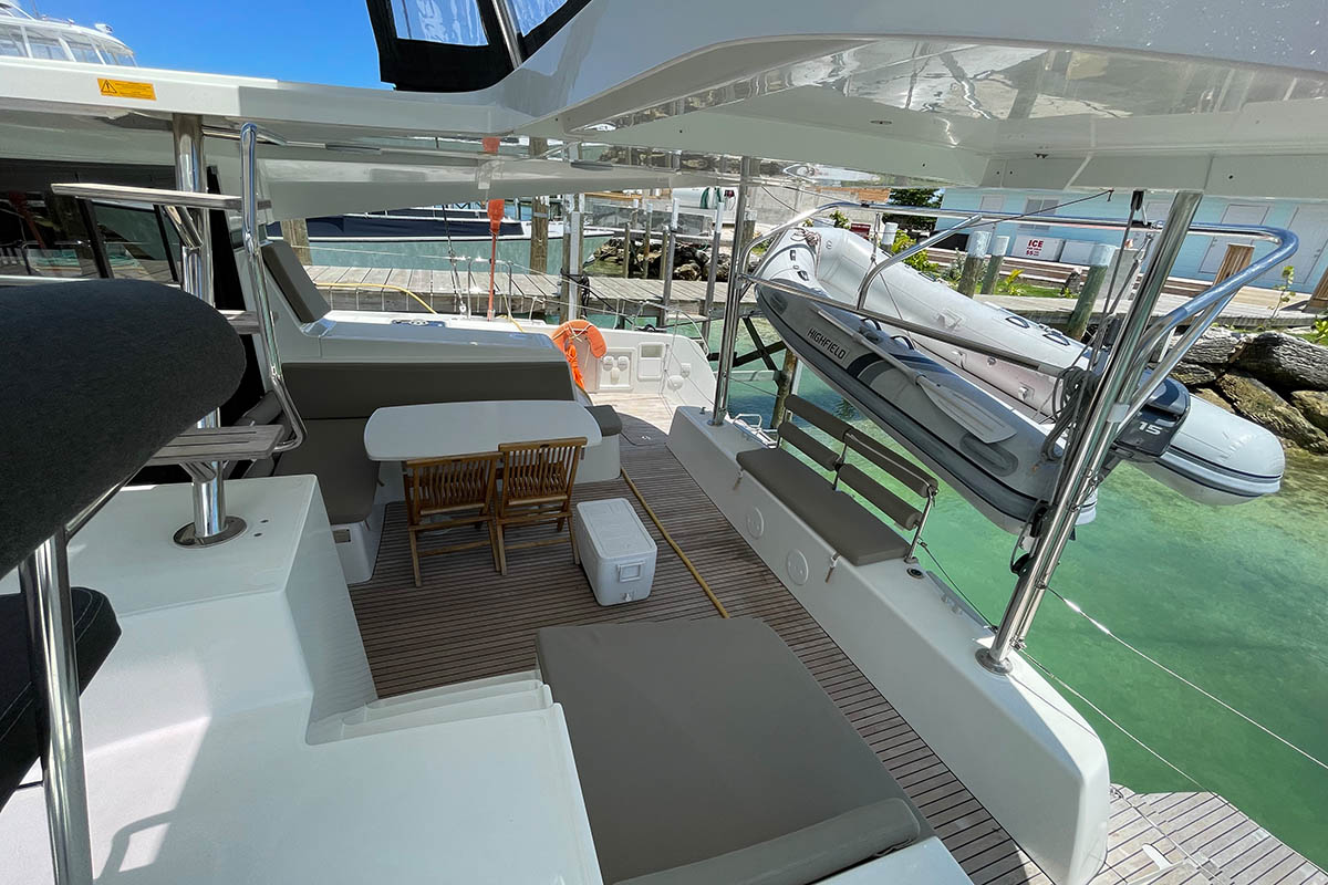 Photo #5 - Lagoon 42 - 4 + 2 cab. (Sybaris) en Marsh Harbour - 36038