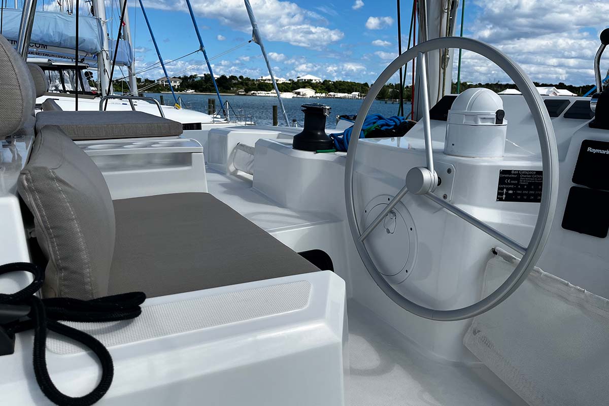 Photo #11 - Bali Catspace (Knot A Fantasea) en Marsh Harbour - 36040