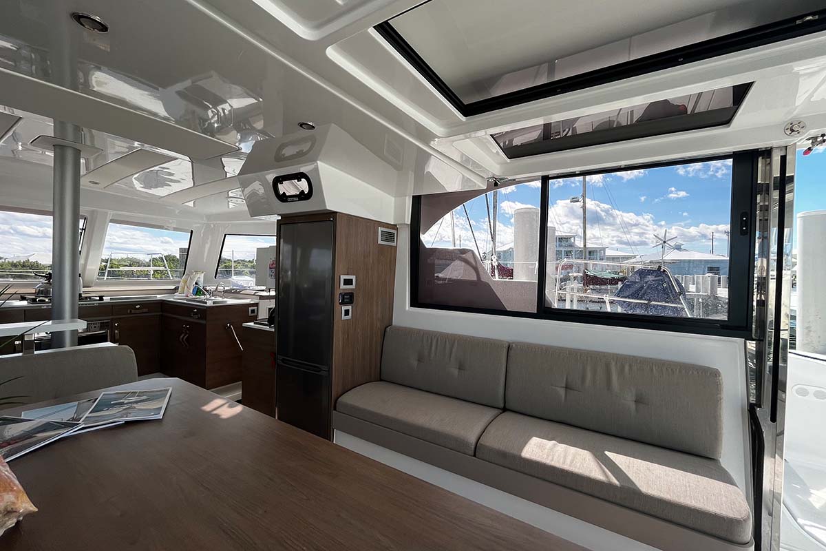 Photo #16 - Bali Catspace (Knot A Fantasea) en Marsh Harbour - 36040