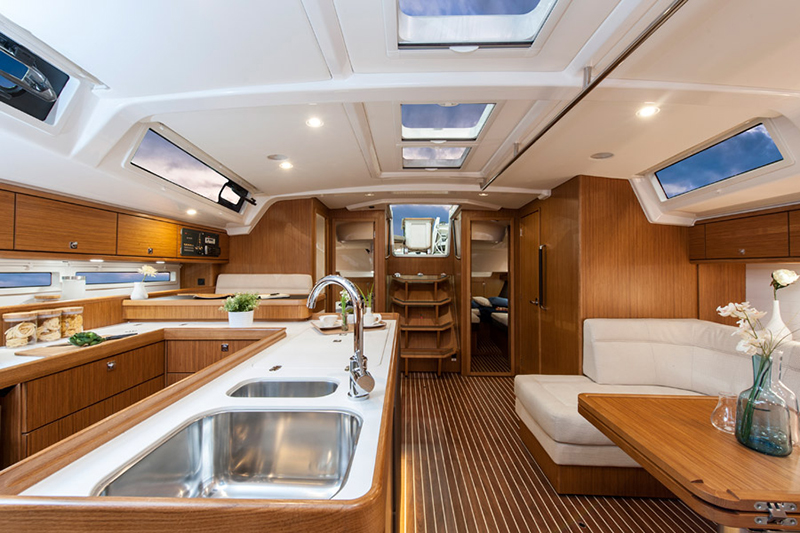 Photo #5 - Bavaria Cruiser 56 - 5 + 1 cab. (Anassa) en Athènes - 36084