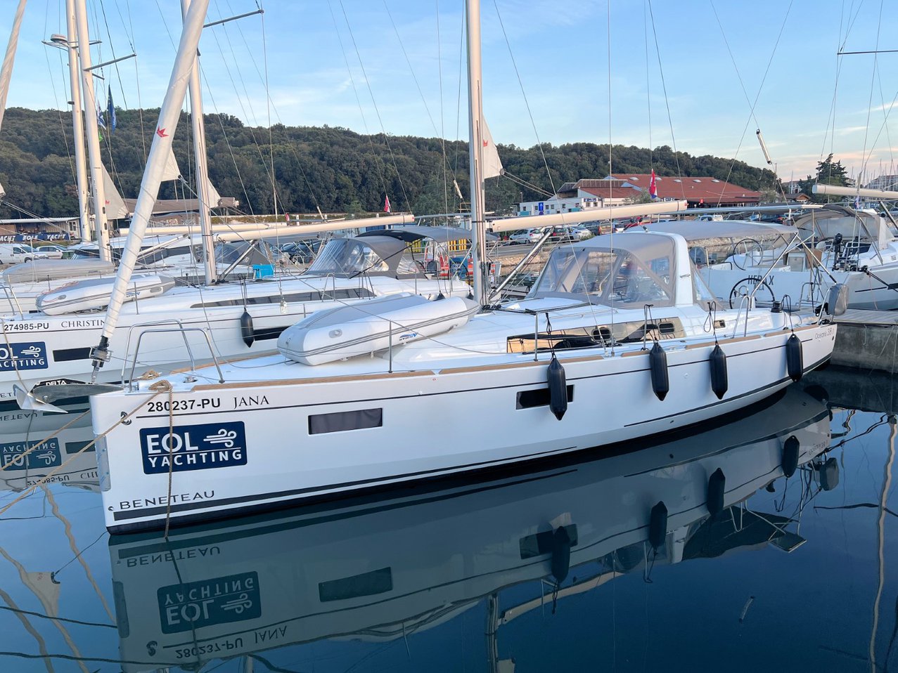 Photo #17 - Oceanis 38.1 (Jana) in Pula - 36092
