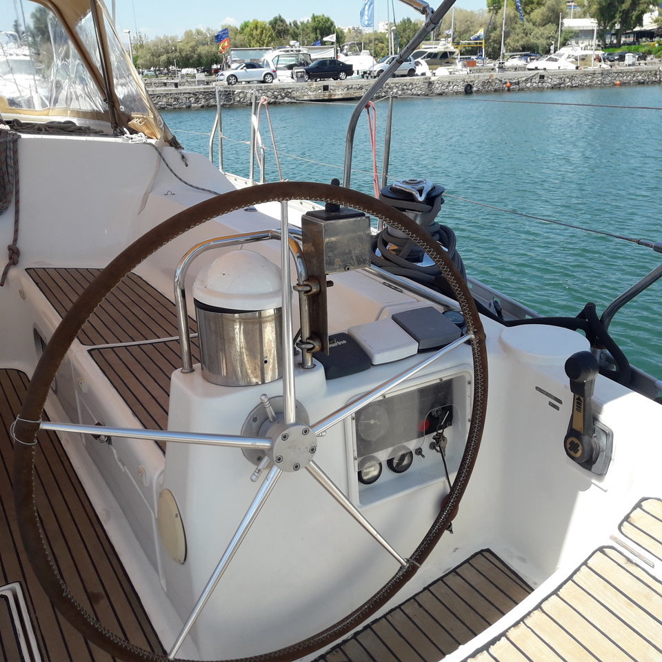 Photo #19 - Sun Odyssey 52.2 (Hesiodos) en Atenas - 36126