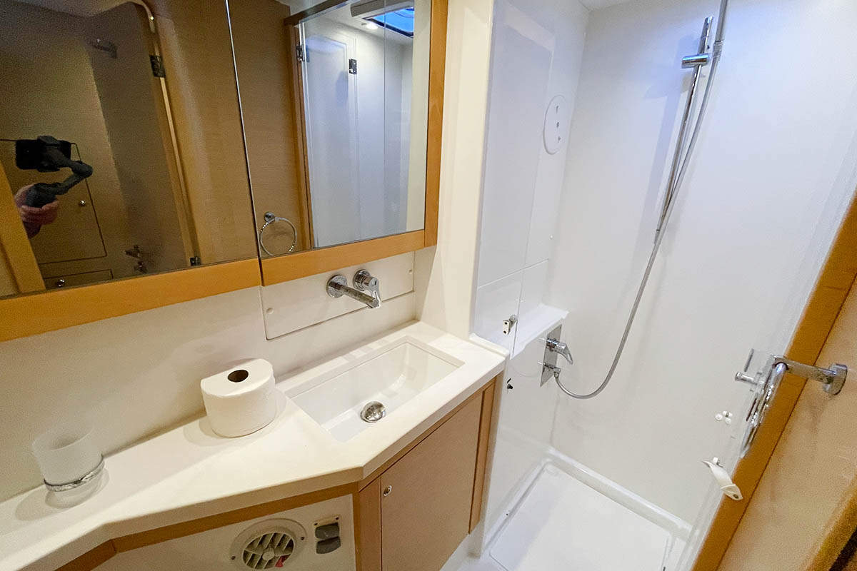Photo #21 - Lagoon 450 F - 4 + 2 cab. (Judges' Chambers) in Nanny Cay - 36142