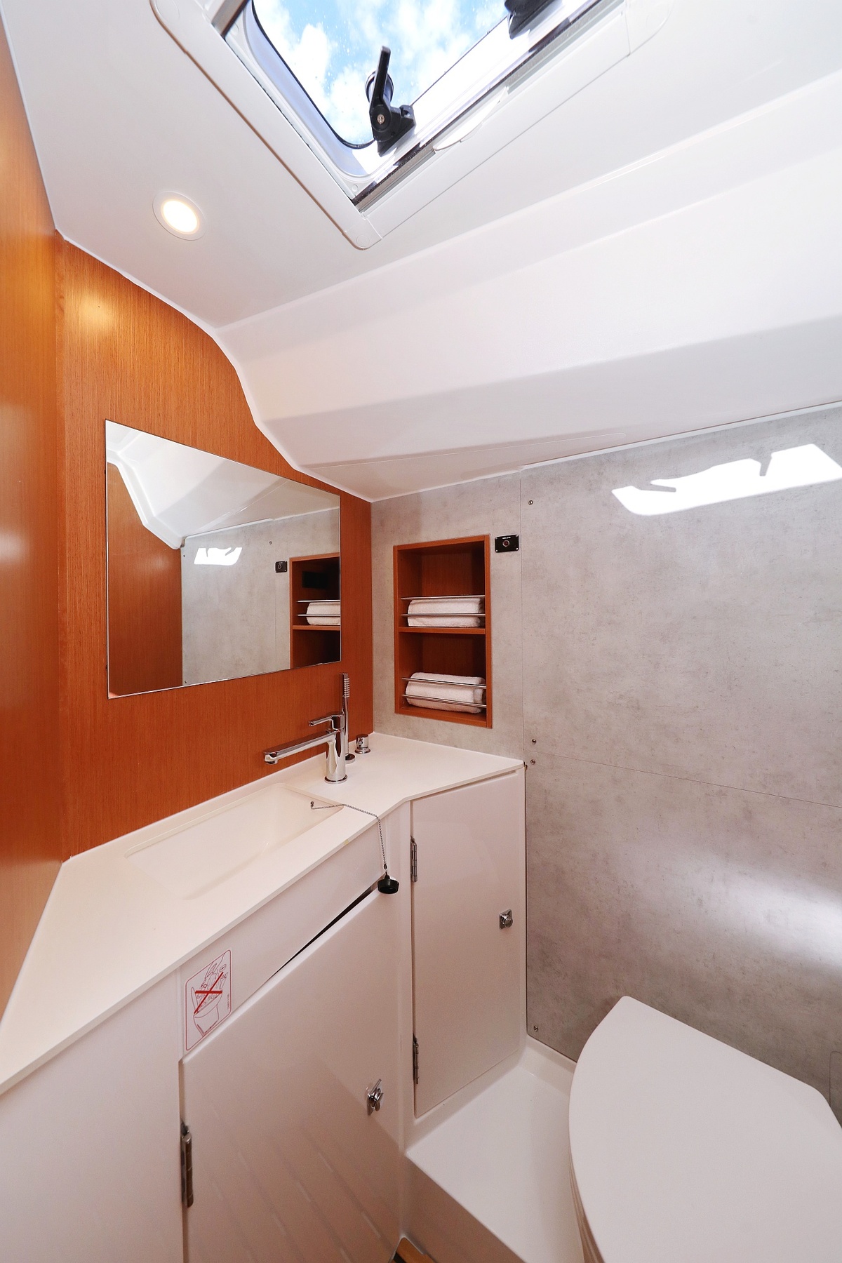 Photo #21 - Bavaria C42 (SeaTime) in Pirovac - 36148