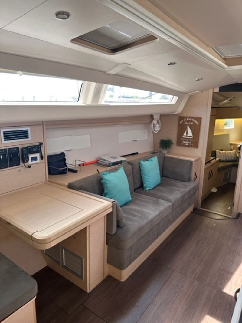Photo #12 - Jeanneau 51 (Recovery Room) in Annapolis. MD - 36178
