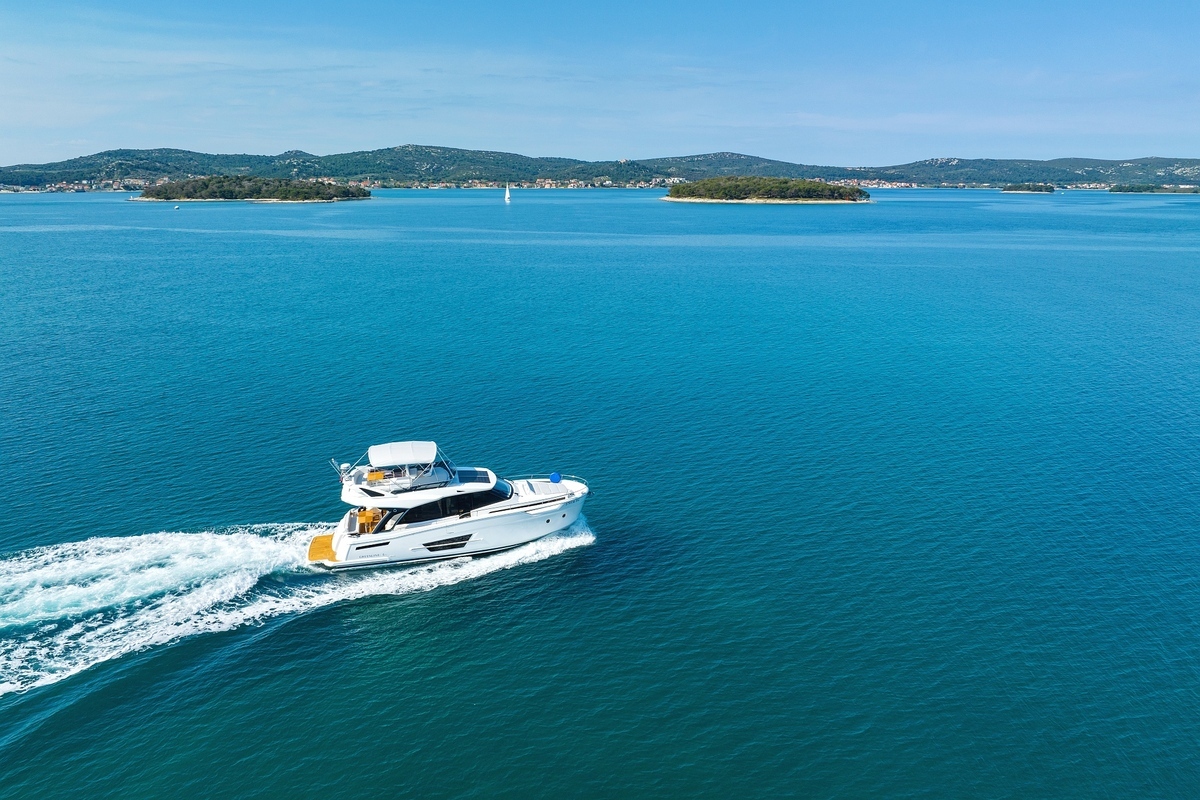 Photo #8 - Greenline 45 Fly (Pepper) en Biograd - 36184