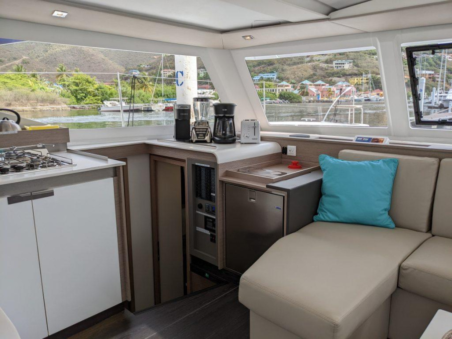 Photo #12 - Fountaine Pajot Isla 40 - 4 cab. (Déjà vu) in Nanny Cay - 36185