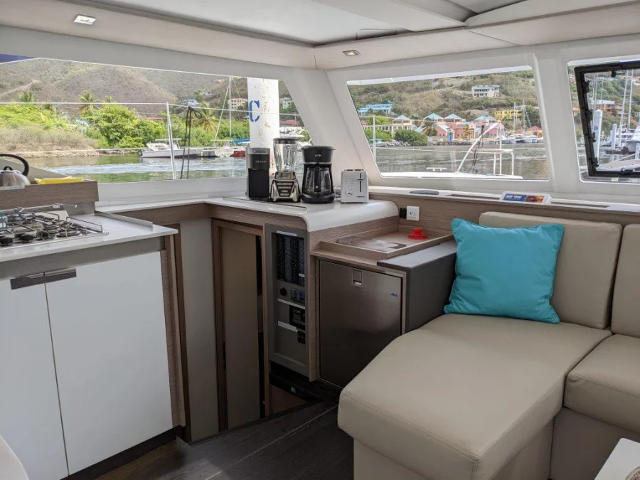 Fountaine Pajot Isla 40 - 4 cab. (Déjà vu)  - 14