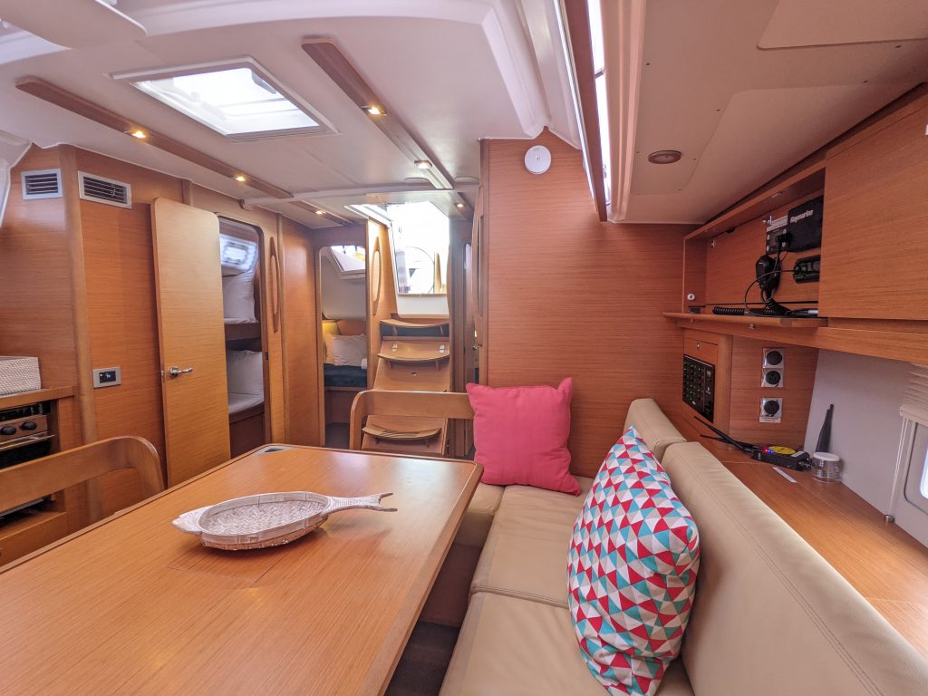 Photo #8 - Dufour 430 (Hoosier Lady) en Nanny Cay - 36186