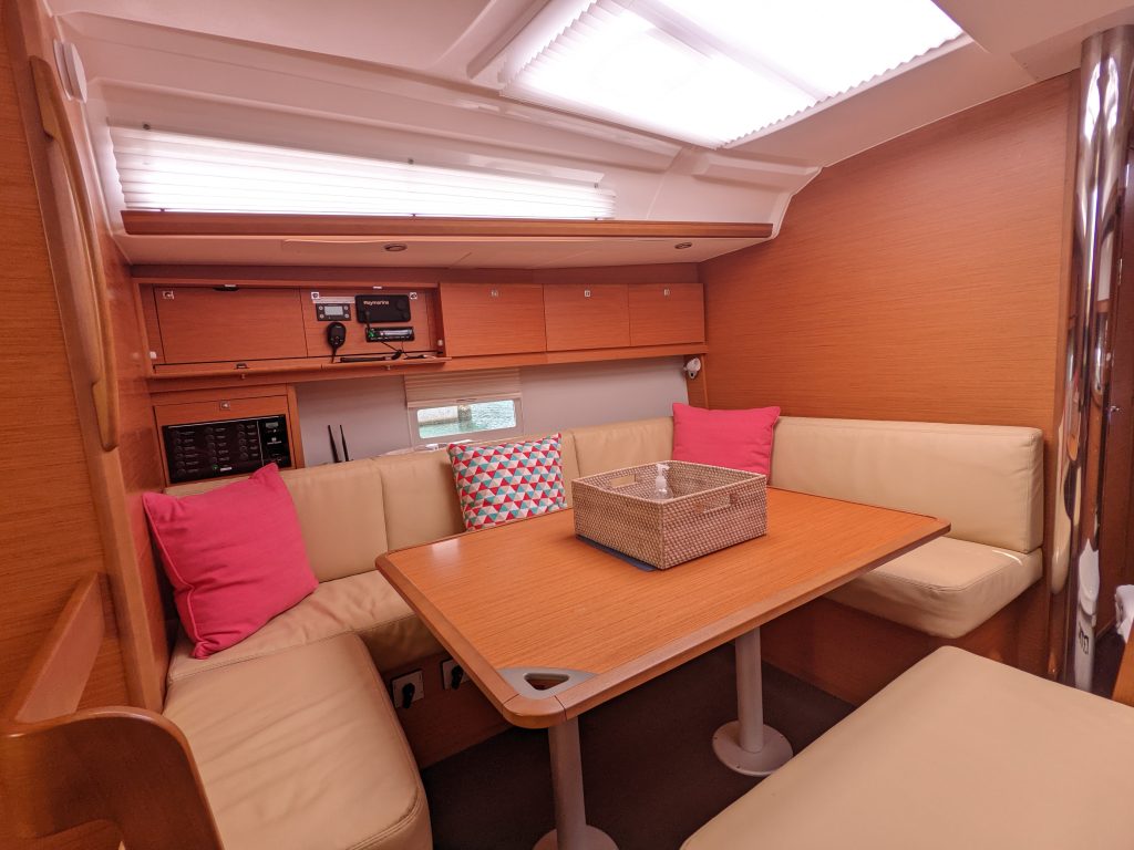 Photo #10 - Dufour 430 (Hoosier Lady) en Nanny Cay - 36186